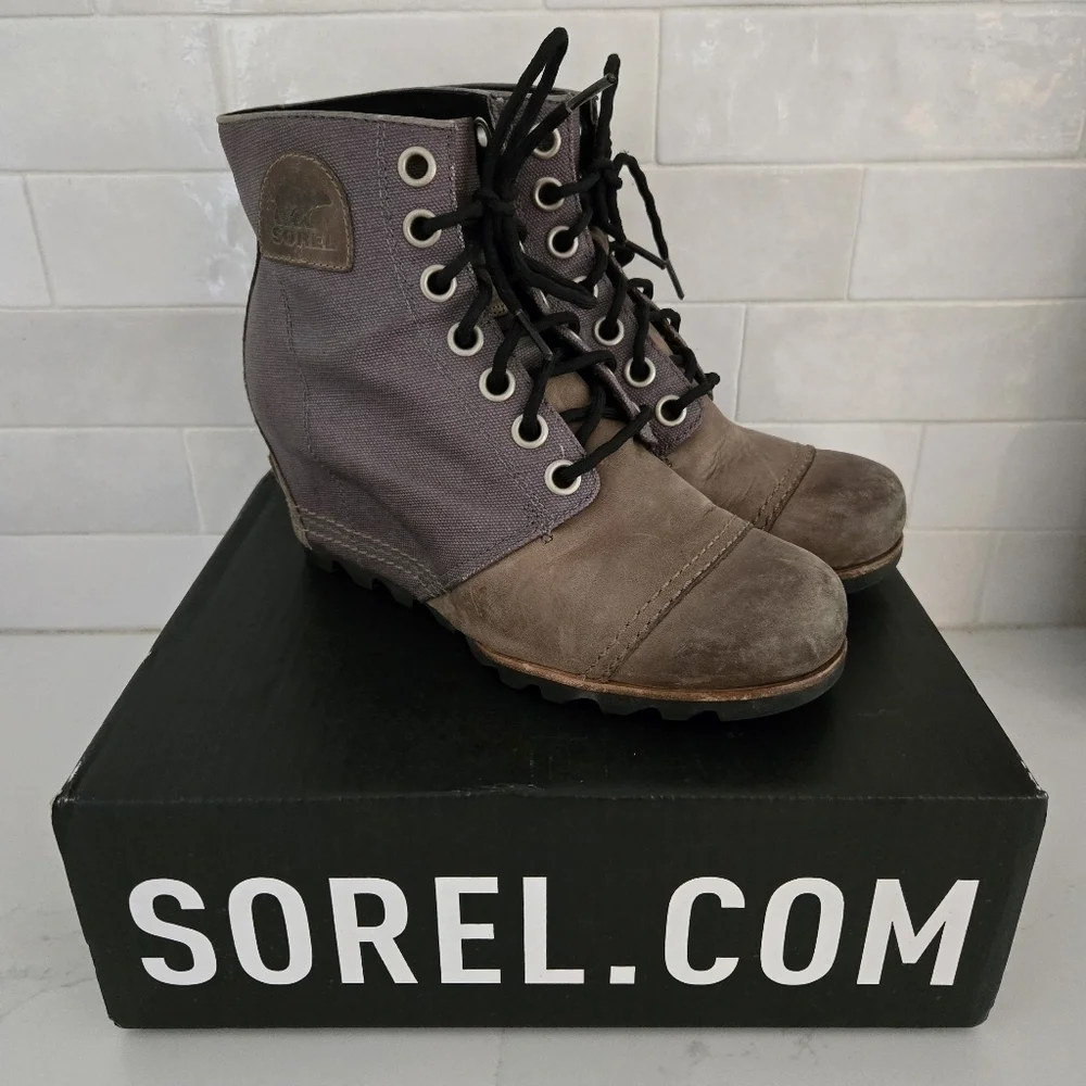 Sorel PDX Lexie Leather Canvas Wedge Lace-Up Ankle Boot Gray Brown Size 8.5 - Picture 2 of 9